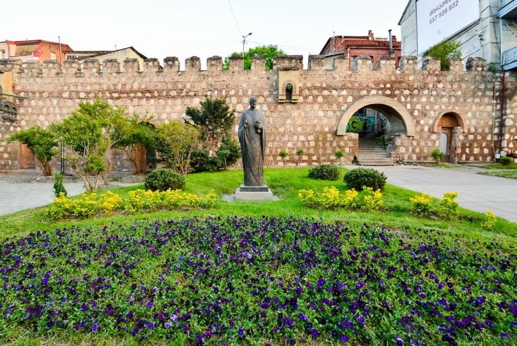 Urban 1861 Hotel Tbilisi Bagian luar foto